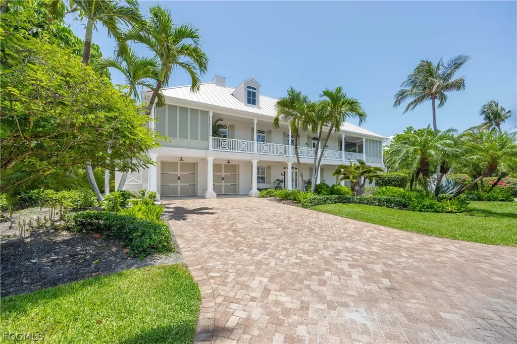 528 Lighthouse Way Sanibel FL 33957