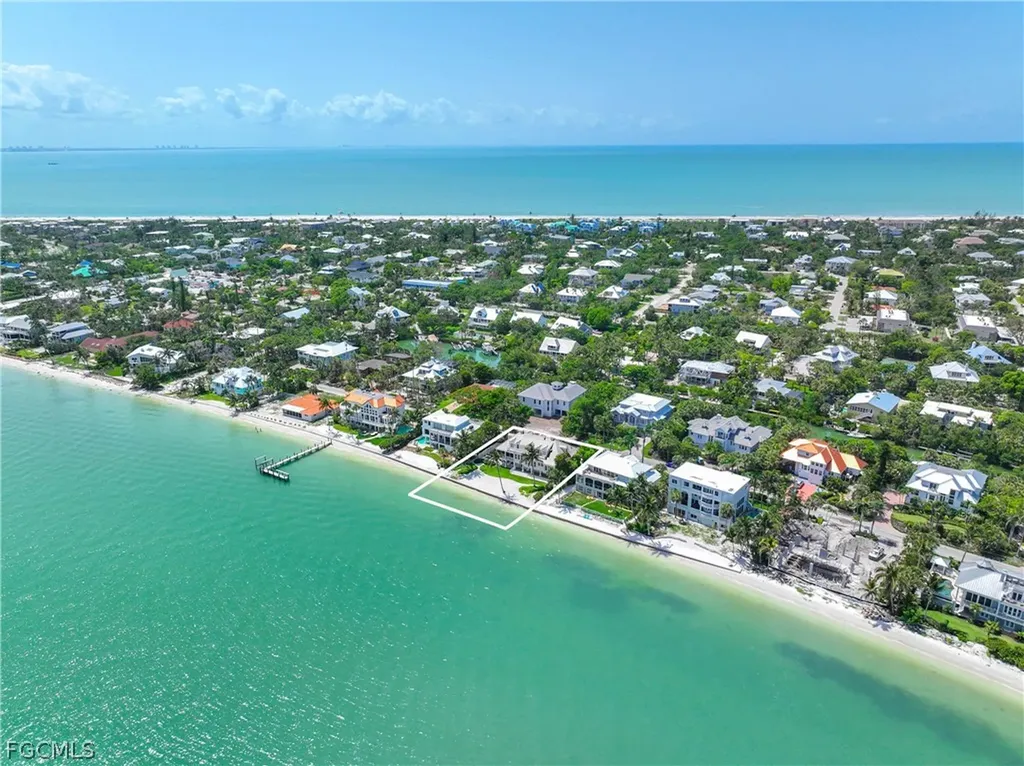 528 Lighthouse Way Sanibel FL 33957