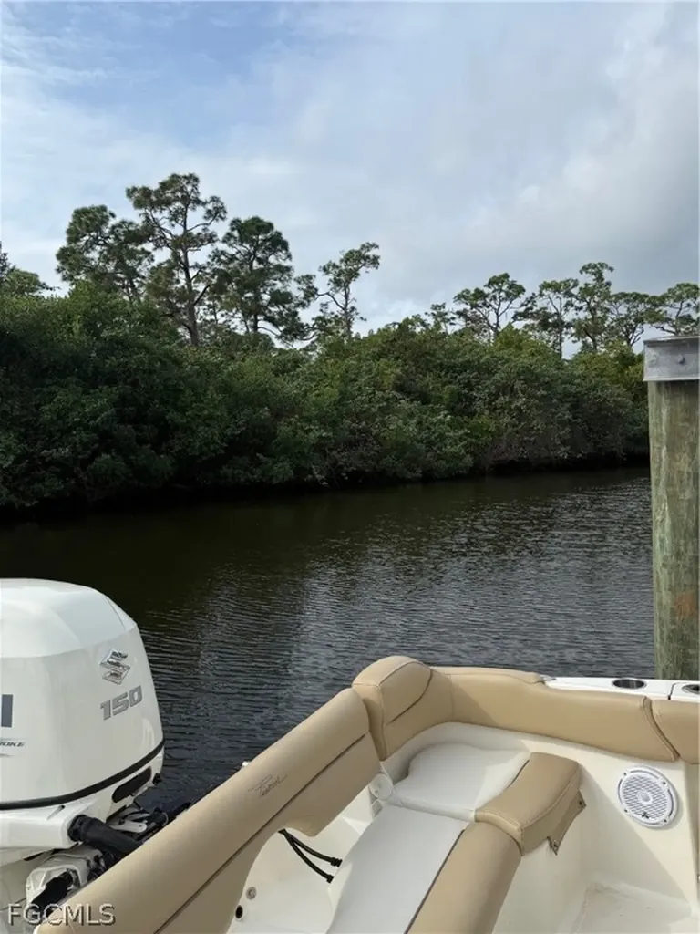 20641 River Drive Estero FL 33928