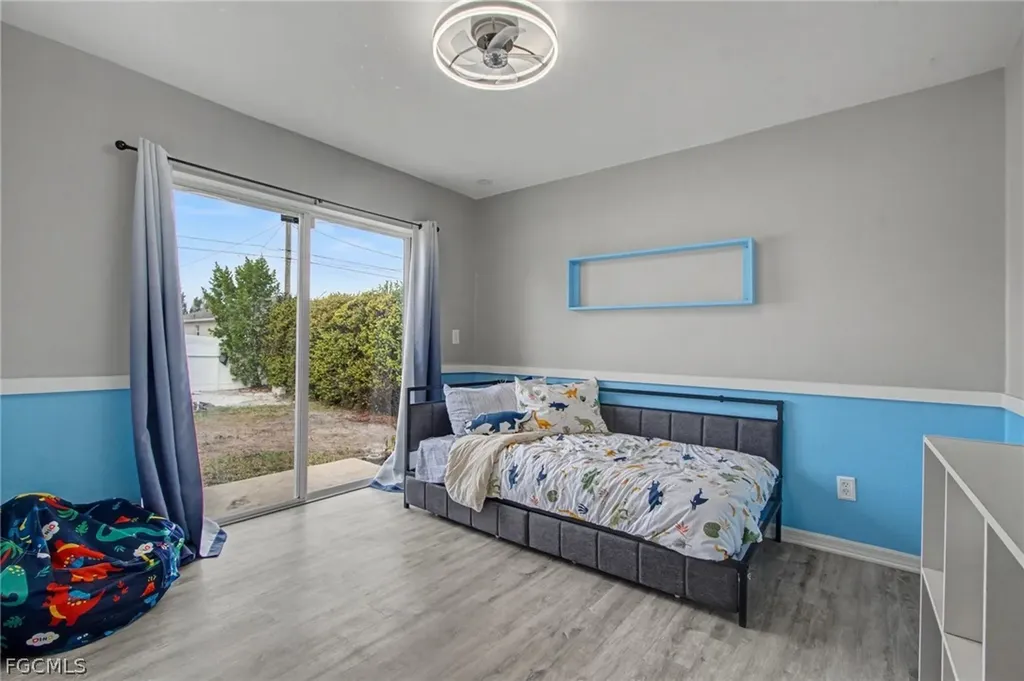 2706 SW 3rd Place Cape Coral FL 33914