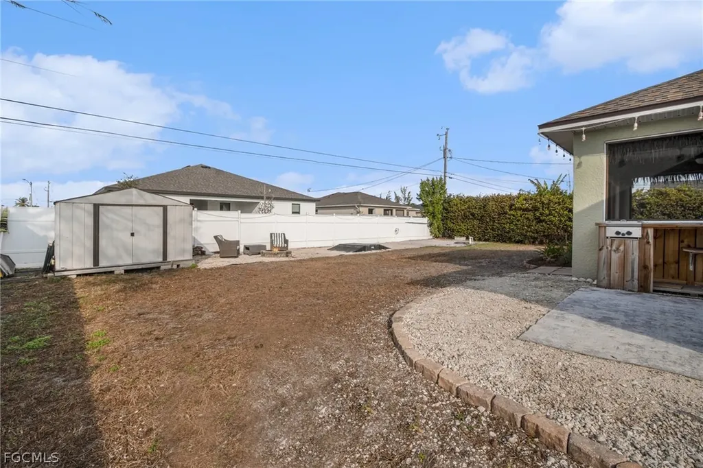 2706 SW 3rd Place Cape Coral FL 33914