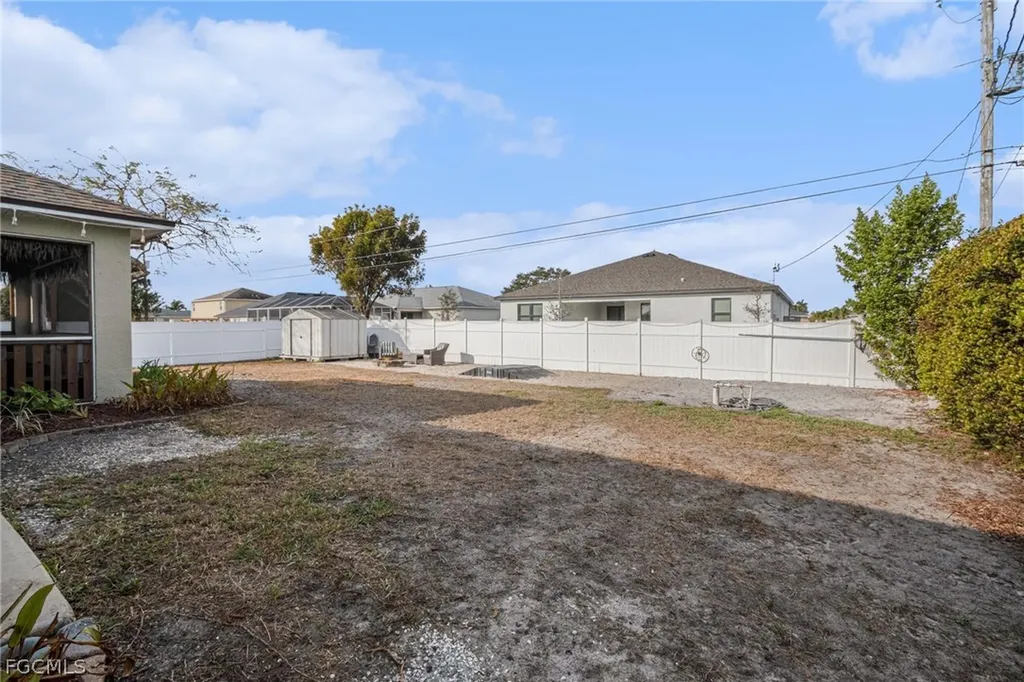 2706 SW 3rd Place Cape Coral FL 33914