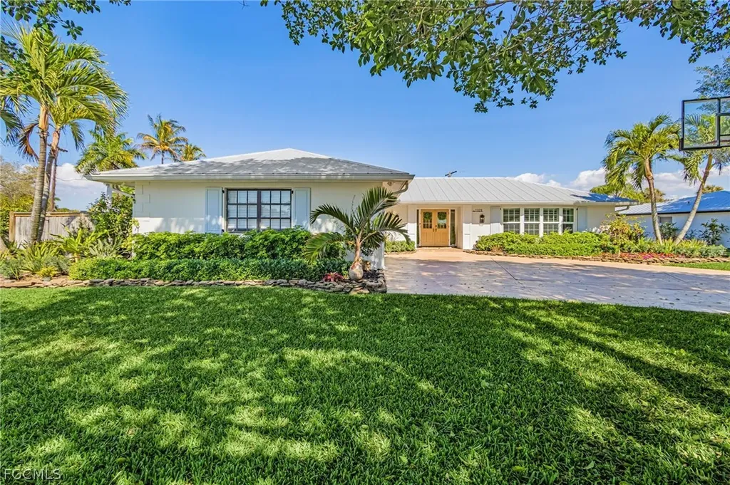 1323 Tanglewood Parkway Fort Myers FL 33919
