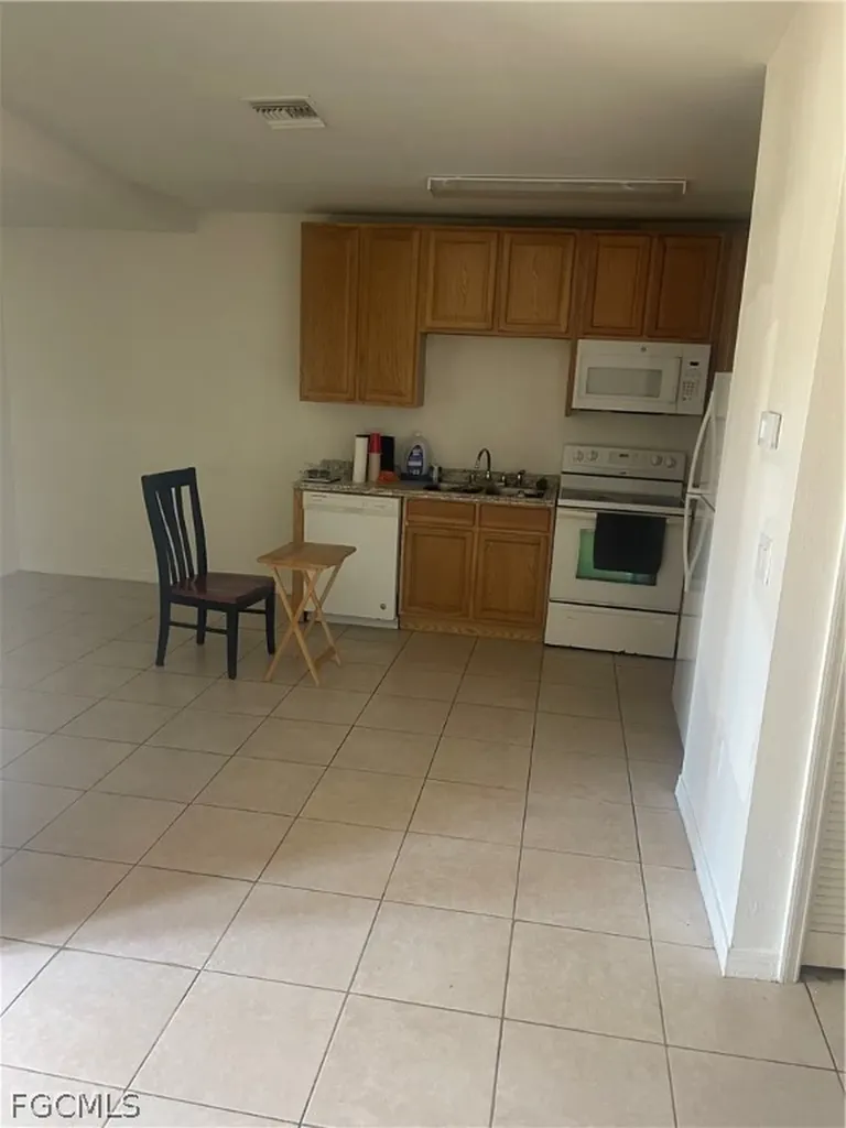 4721/4723 26th Street SW Lehigh Acres FL 33973