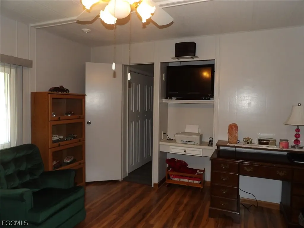 563 Timber Lane S North Fort Myers FL 33917