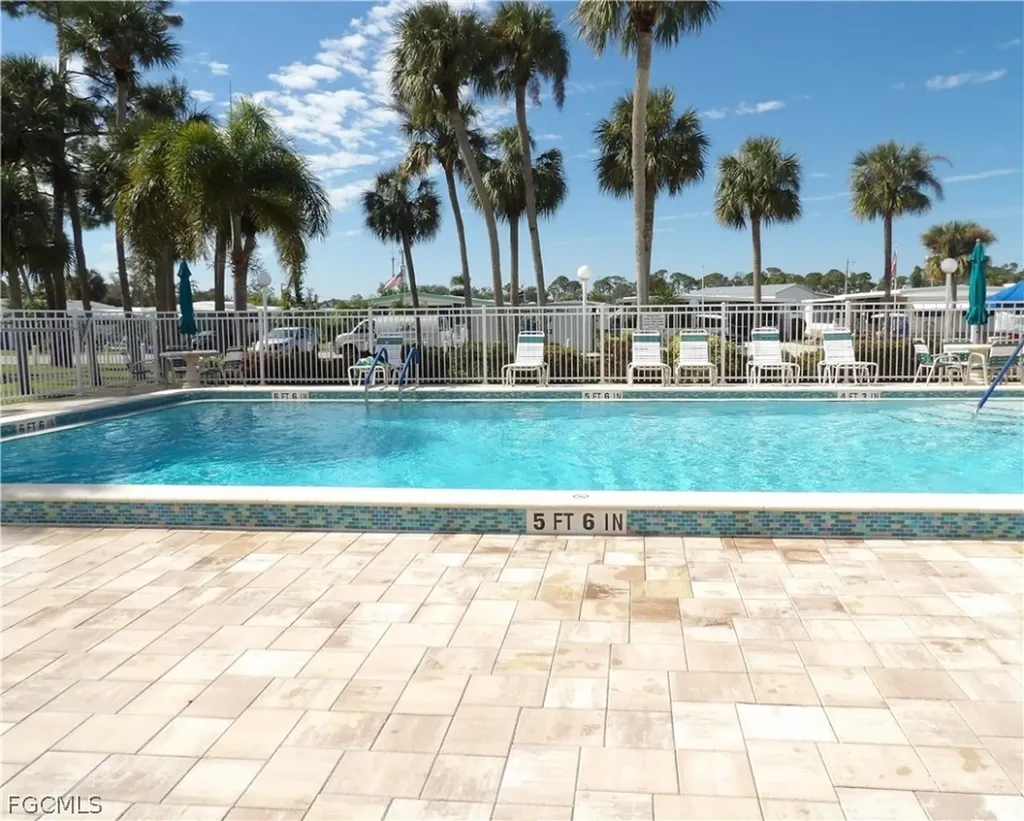 563 Timber Lane S North Fort Myers FL 33917