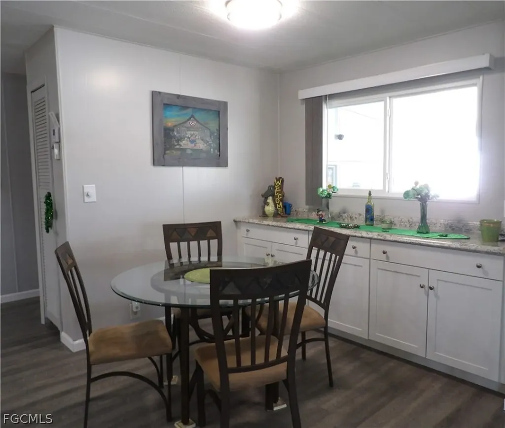 563 Timber Lane S North Fort Myers FL 33917