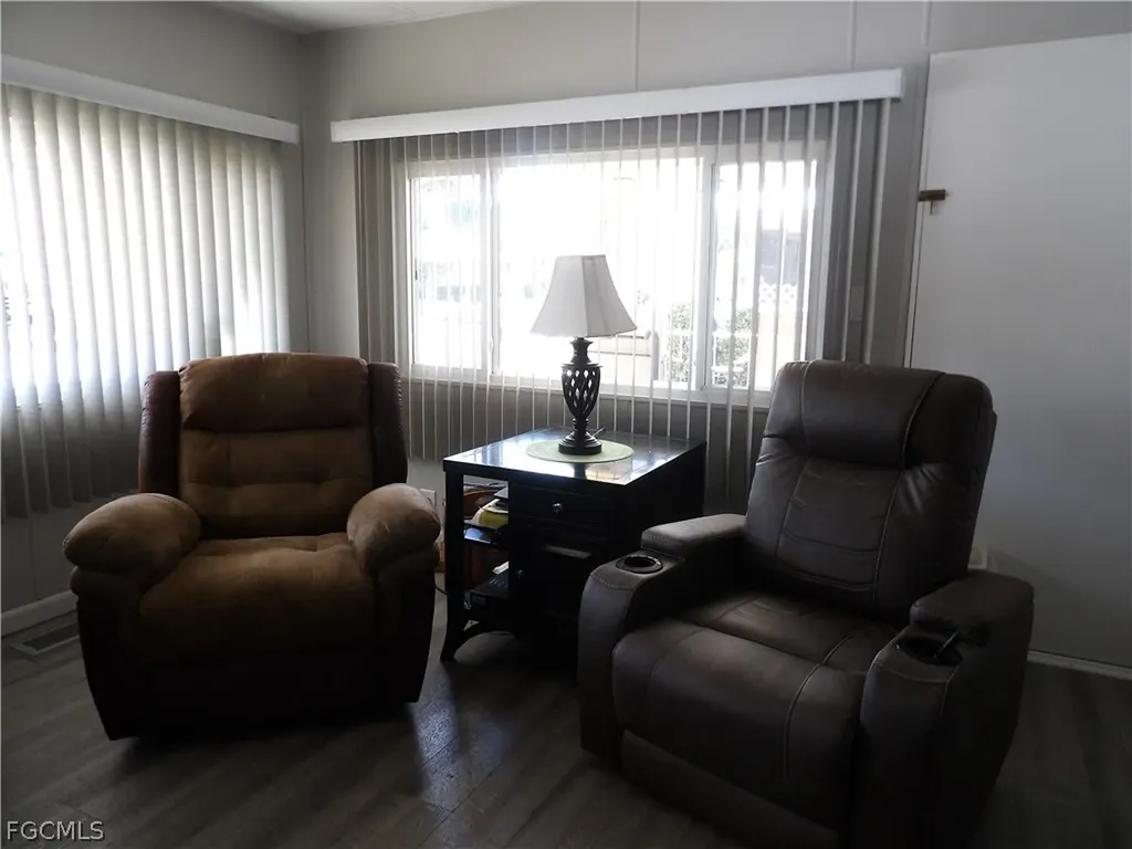 563 Timber Lane S North Fort Myers FL 33917