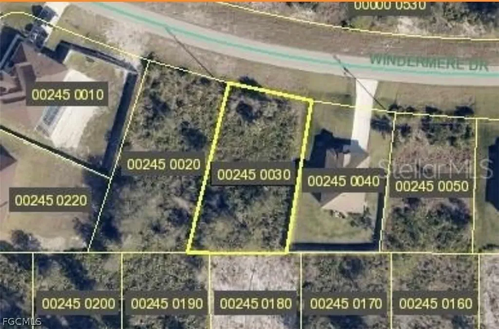 575 Windermere Drive Lehigh Acres FL 33972