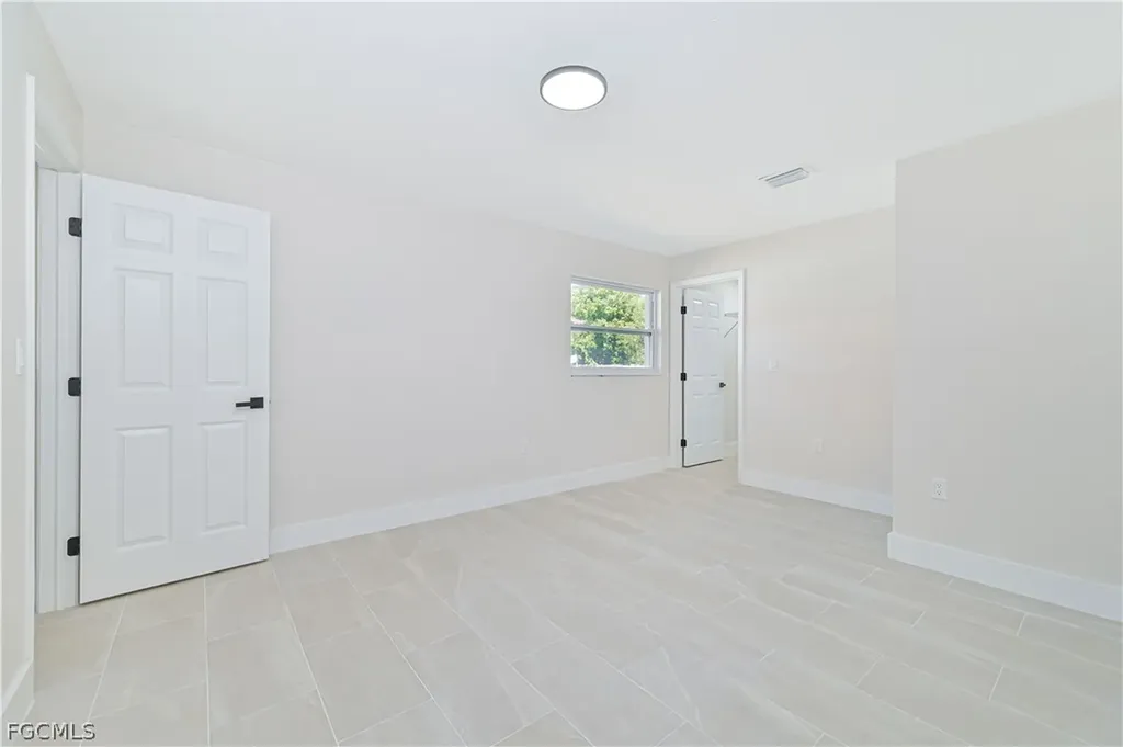 115 SE 24th Avenue Cape Coral FL 33990