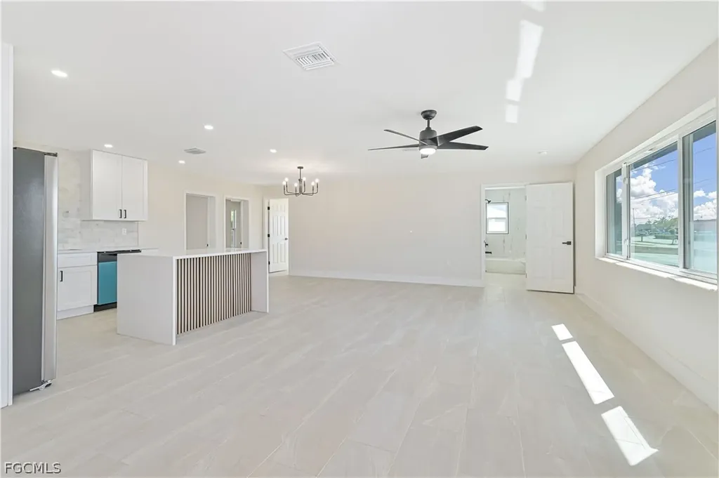115 SE 24th Avenue Cape Coral FL 33990