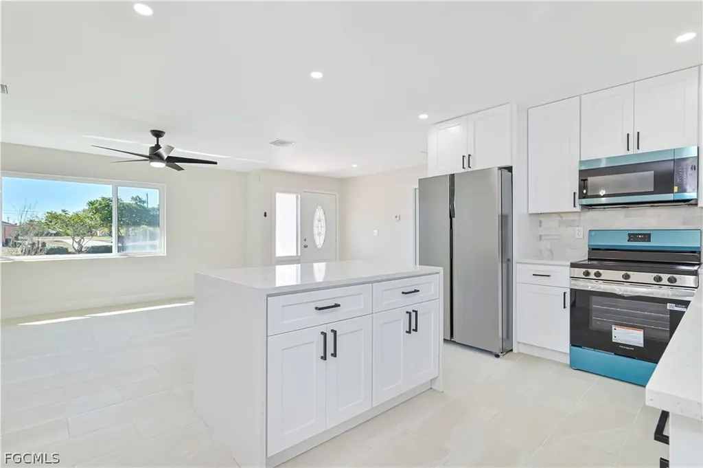 115 SE 24th Avenue Cape Coral FL 33990