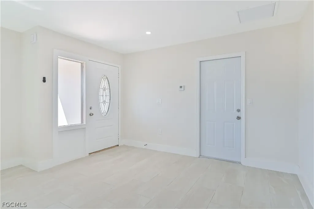 115 SE 24th Avenue Cape Coral FL 33990