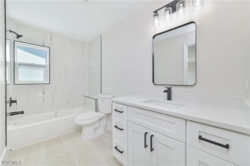 115 SE 24th Avenue Cape Coral FL 33990