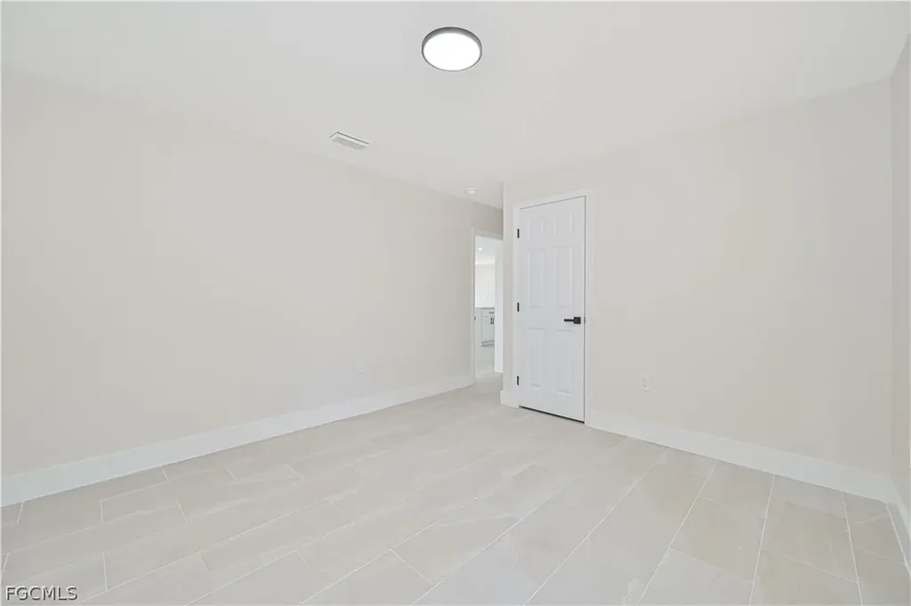 115 SE 24th Avenue Cape Coral FL 33990