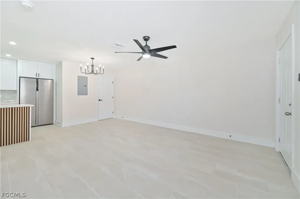 115 SE 24th Avenue Cape Coral FL 33990