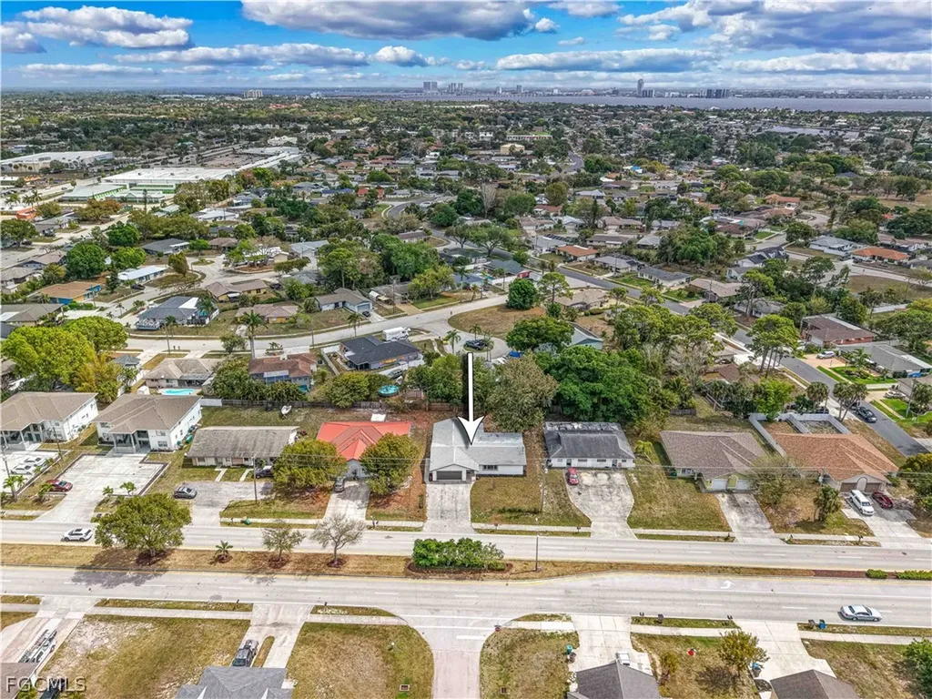 115 SE 24th Avenue Cape Coral FL 33990
