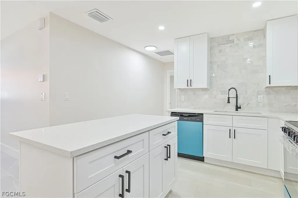 115 SE 24th Avenue Cape Coral FL 33990