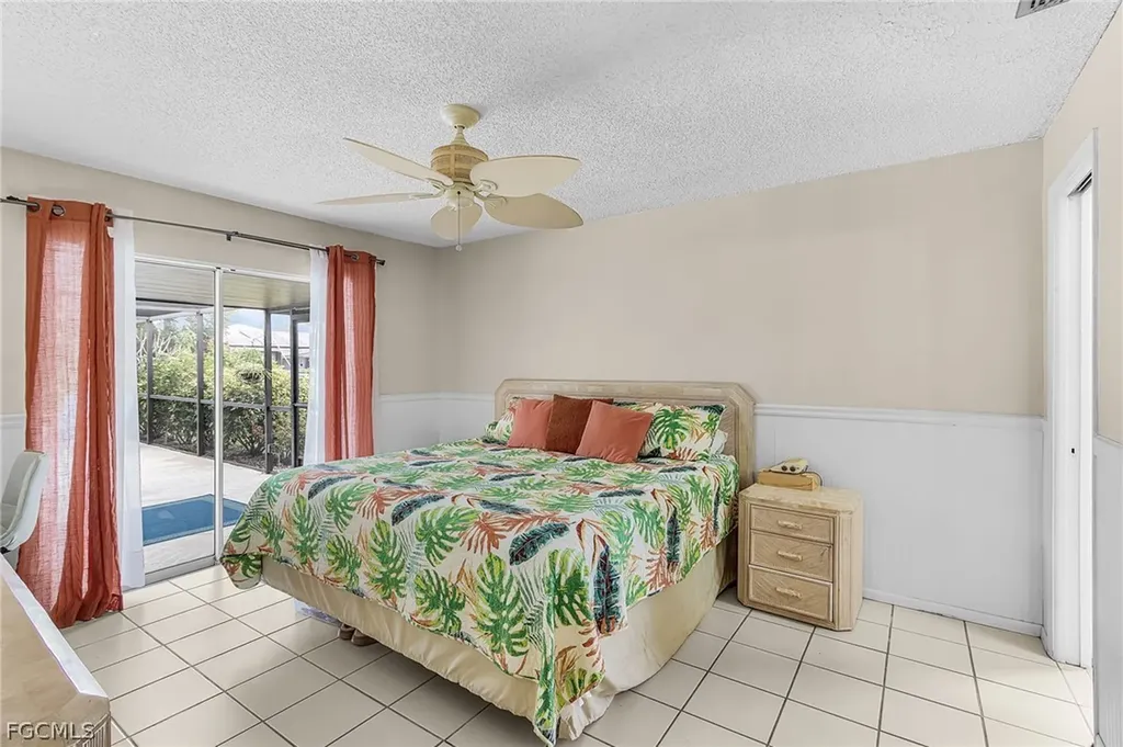 919 SE 19th Terrace Cape Coral FL 33990