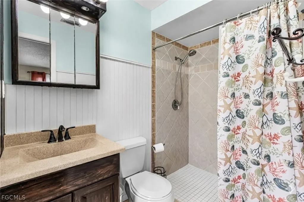 919 SE 19th Terrace Cape Coral FL 33990