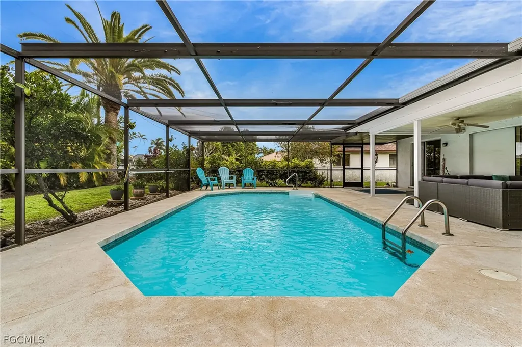 919 SE 19th Terrace Cape Coral FL 33990