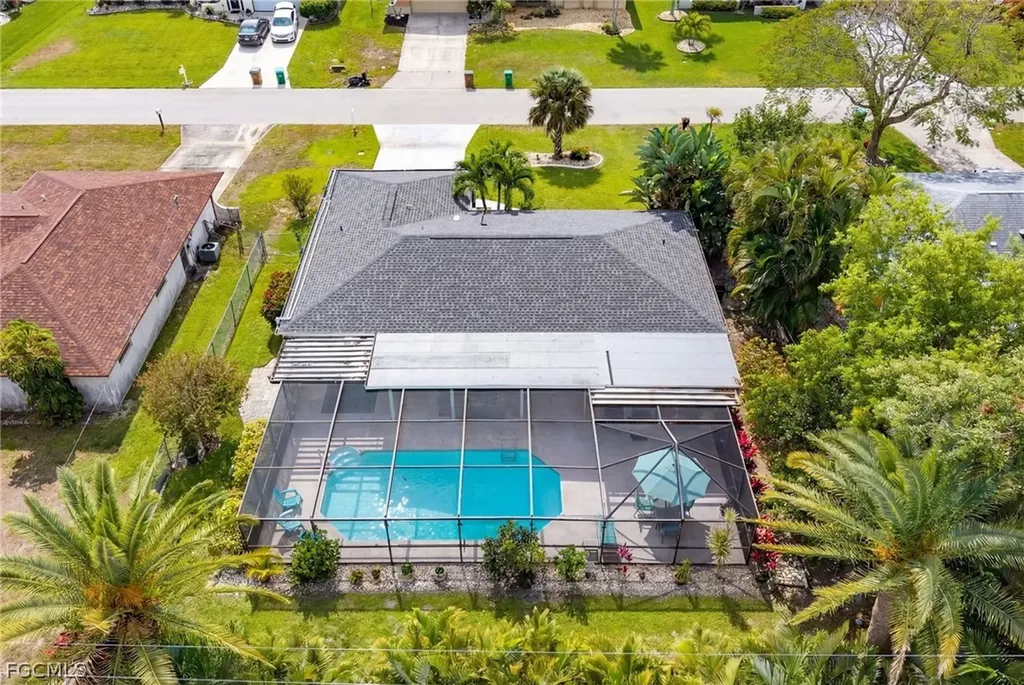 919 SE 19th Terrace Cape Coral FL 33990