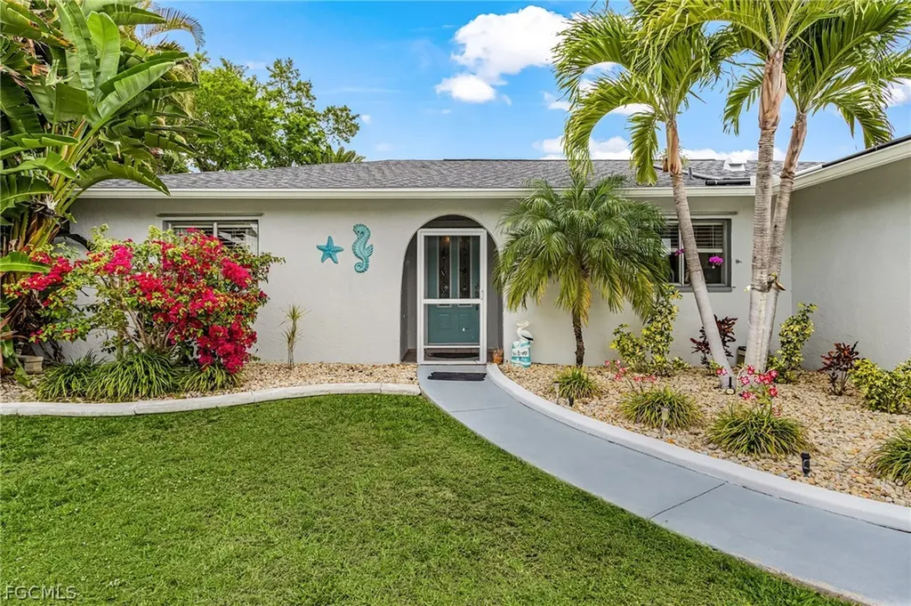 919 SE 19th Terrace Cape Coral FL 33990