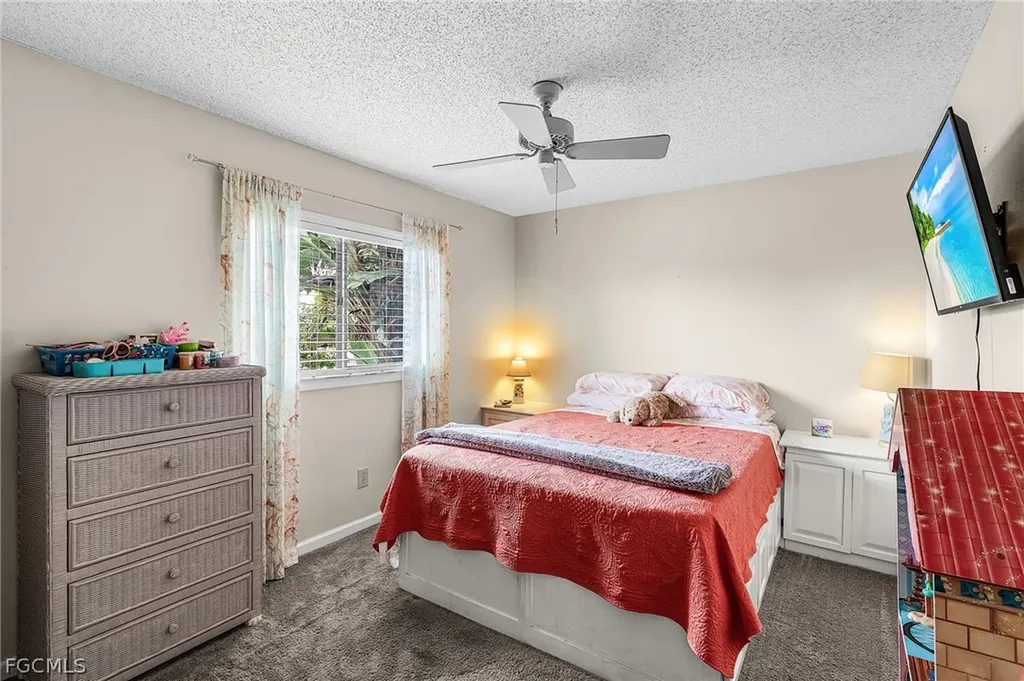 919 SE 19th Terrace Cape Coral FL 33990