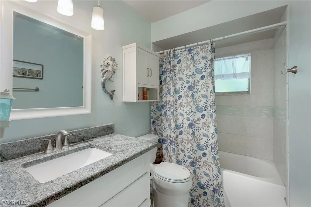 919 SE 19th Terrace Cape Coral FL 33990