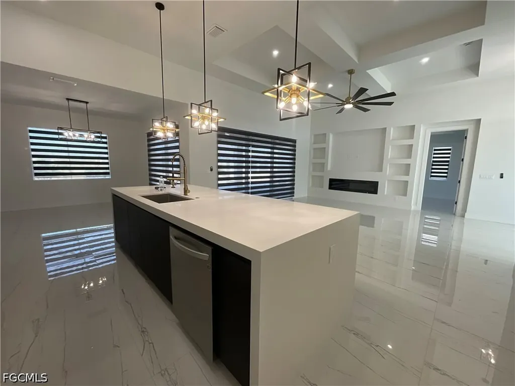 335 SW 31st Place Cape Coral FL 33991