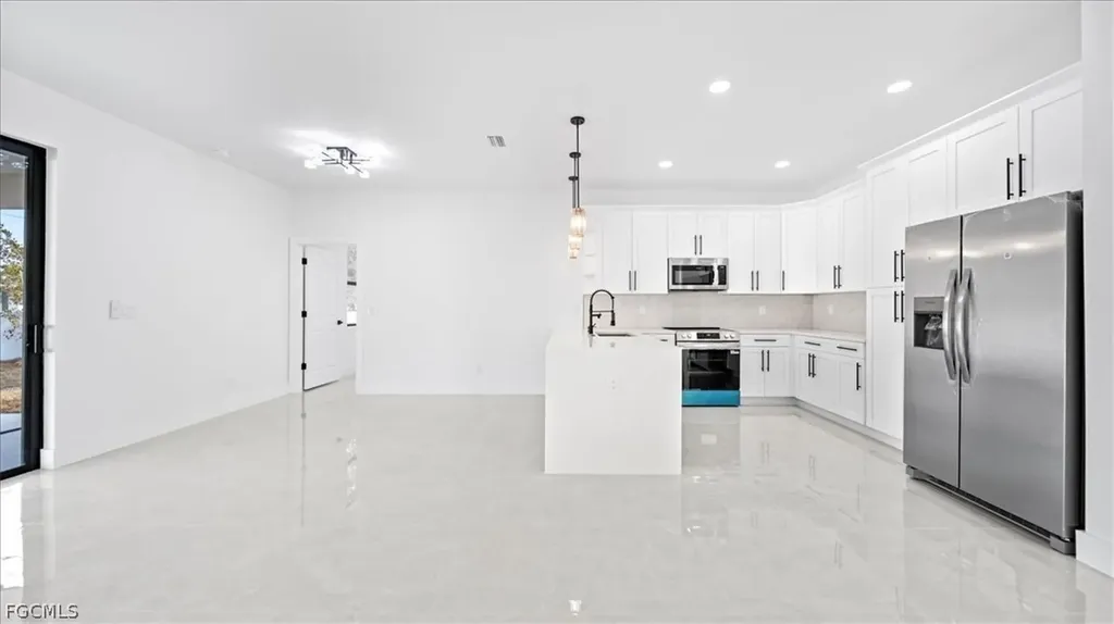 1941 NE 15th Street Cape Coral FL 33909