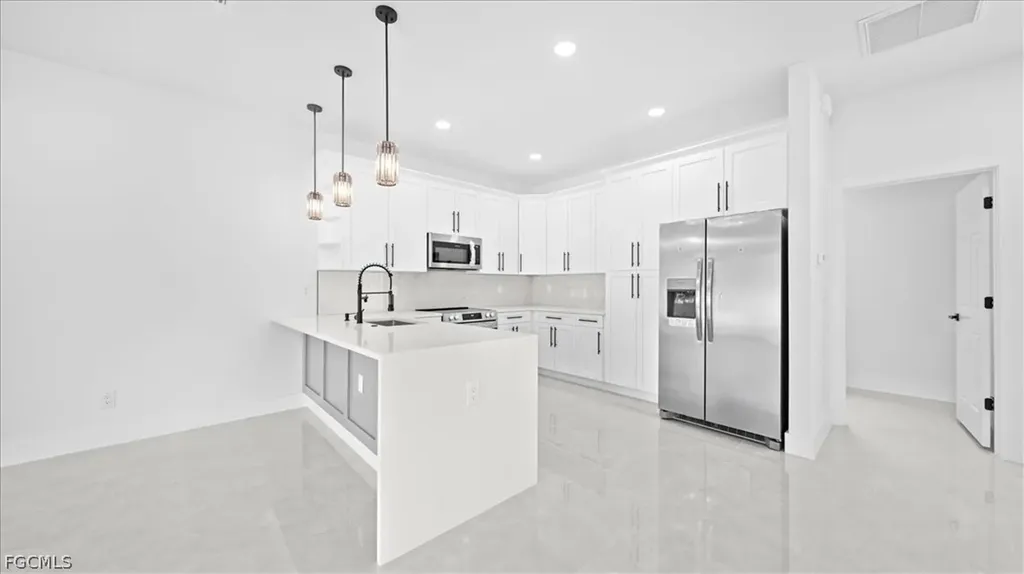 1941 NE 15th Street Cape Coral FL 33909