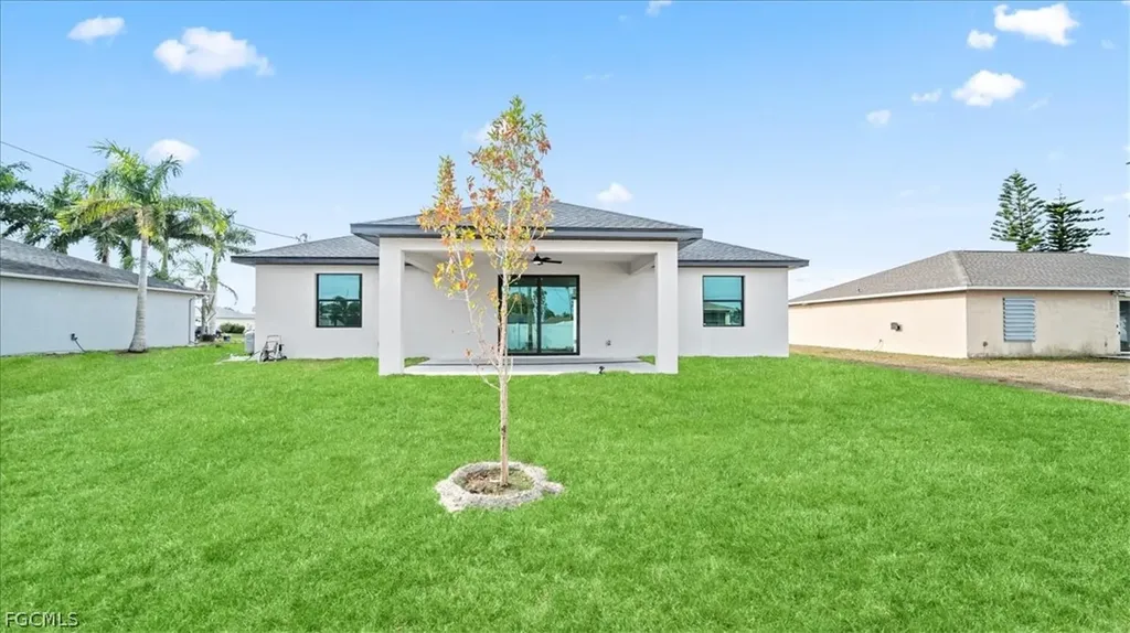 1941 NE 15th Street Cape Coral FL 33909