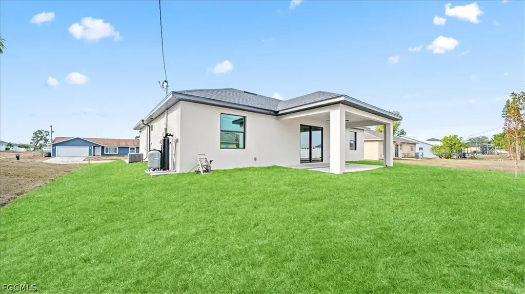 1941 NE 15th Street Cape Coral FL 33909