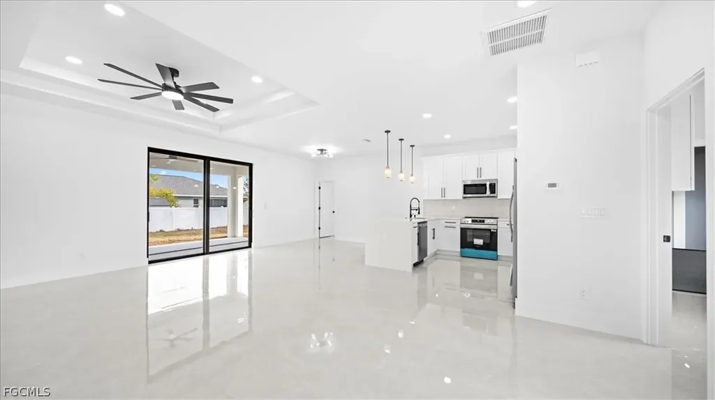 1941 NE 15th Street Cape Coral FL 33909