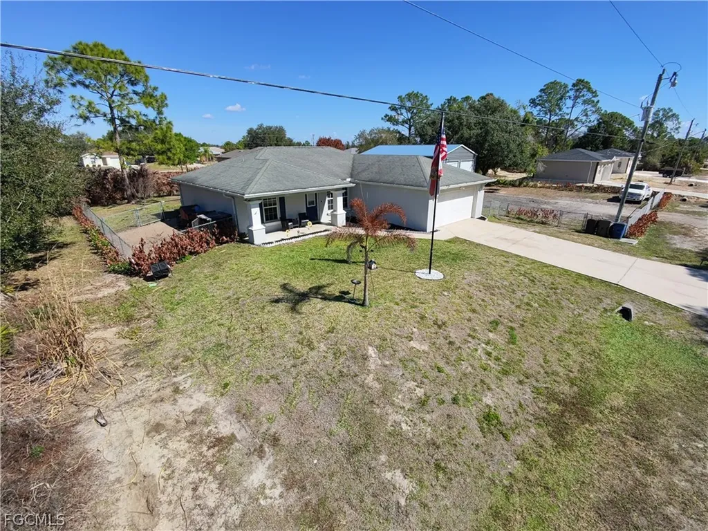 2912 52nd Street W Lehigh Acres FL 33971