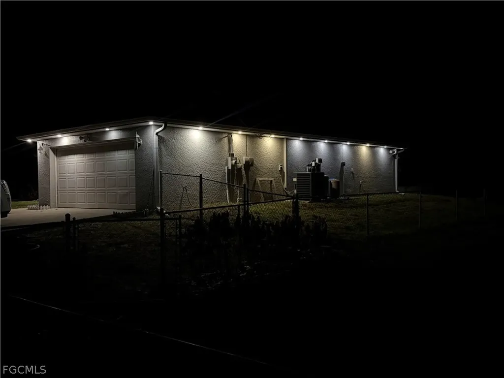 2912 52nd Street W Lehigh Acres FL 33971