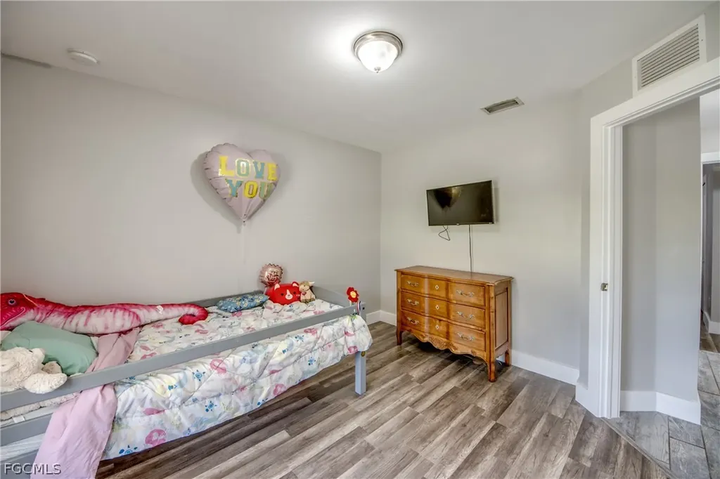 2912 52nd Street W Lehigh Acres FL 33971