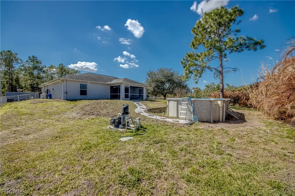 2912 52nd Street W Lehigh Acres FL 33971