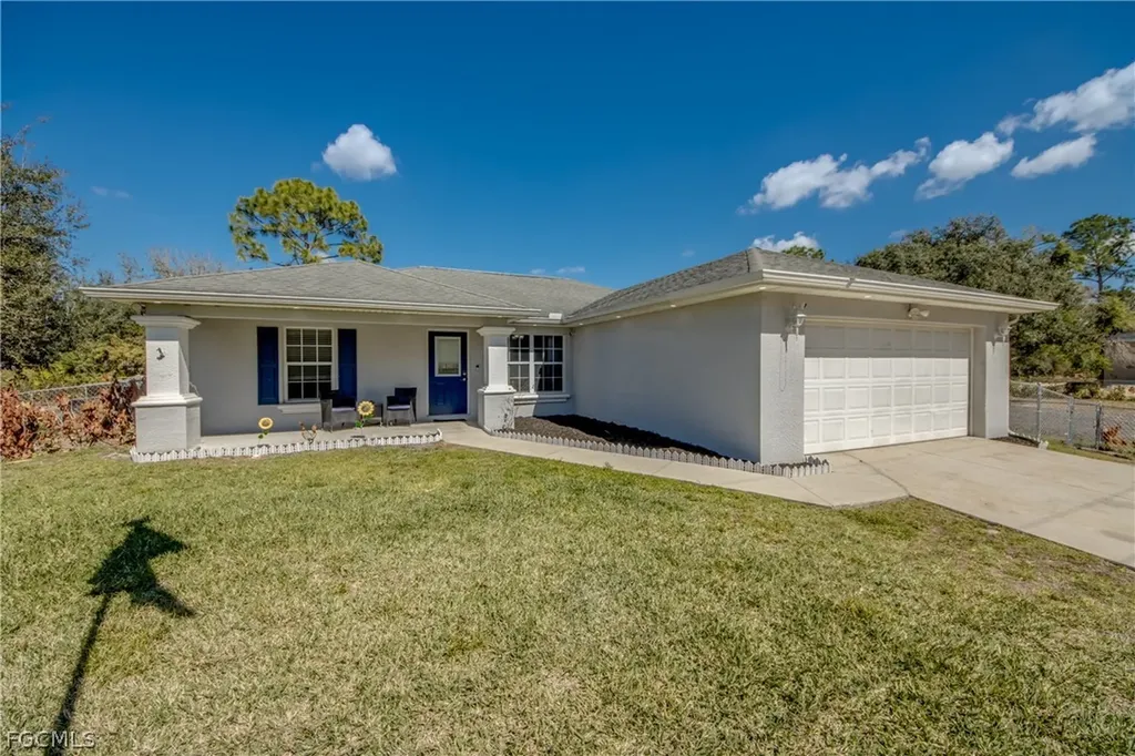 2912 52nd Street W Lehigh Acres FL 33971