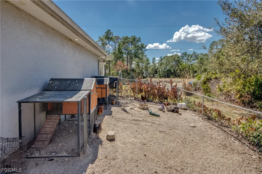 2912 52nd Street W Lehigh Acres FL 33971