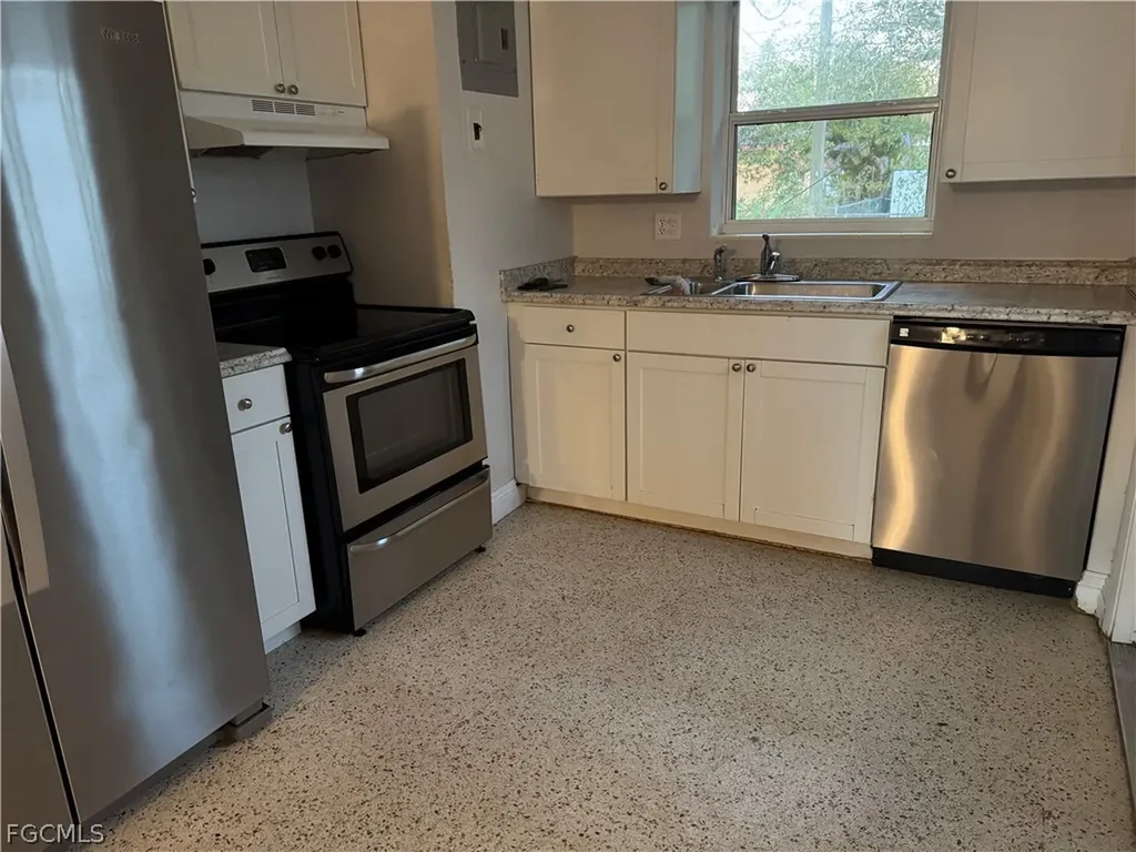 2953 Magnolia Street Fort Myers FL 33901