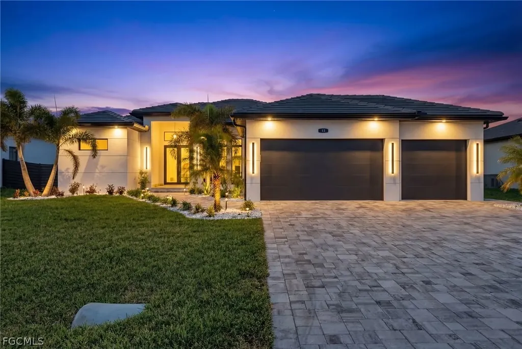 13 NW 35th Place Cape Coral FL 33993
