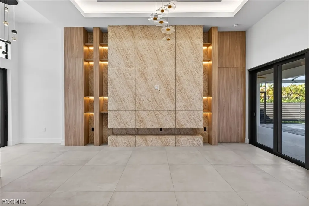 13 NW 35th Place Cape Coral FL 33993
