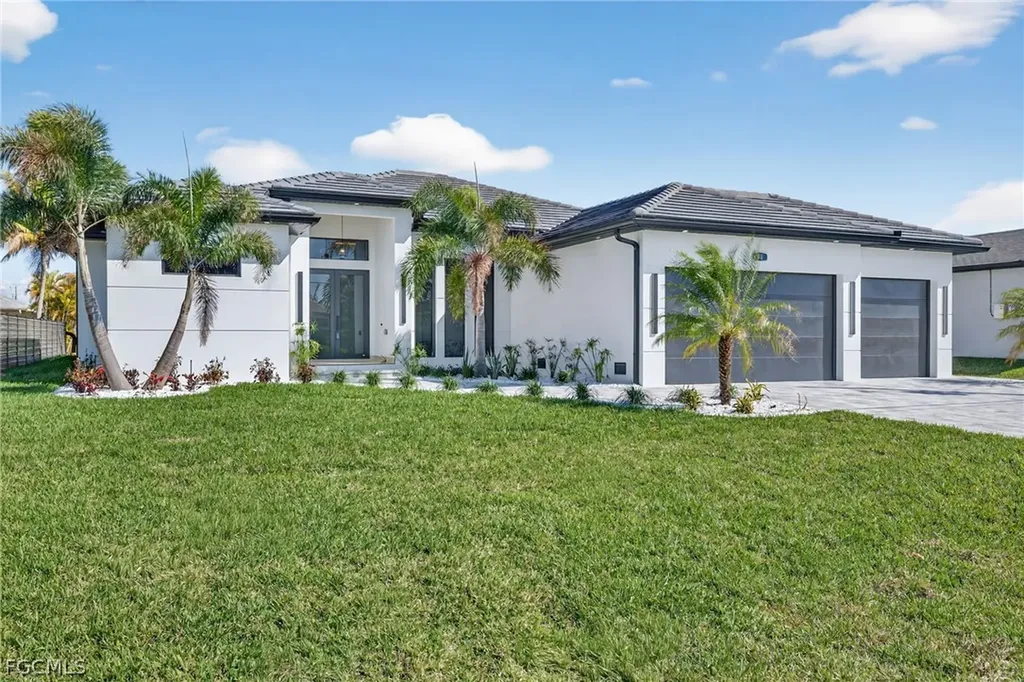 13 NW 35th Place Cape Coral FL 33993