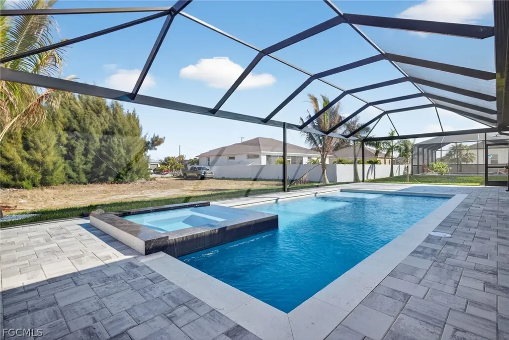 13 NW 35th Place Cape Coral FL 33993