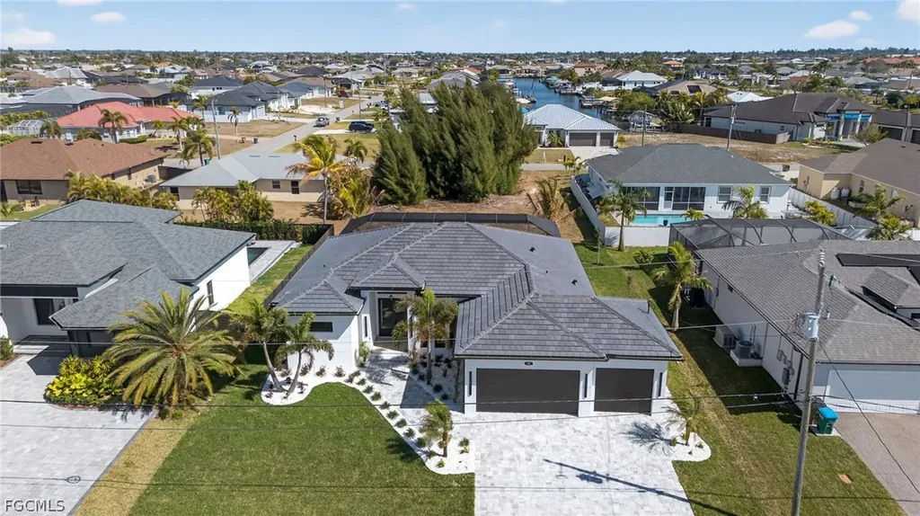 13 NW 35th Place Cape Coral FL 33993