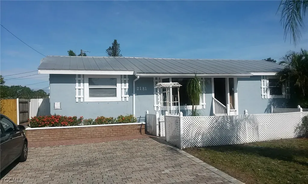 2181 Brandon Street Fort Myers FL 33907