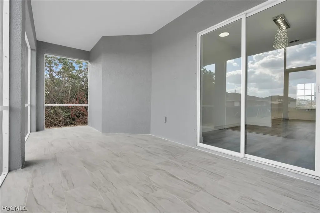 3003 27th Street SW Lehigh Acres FL 33976