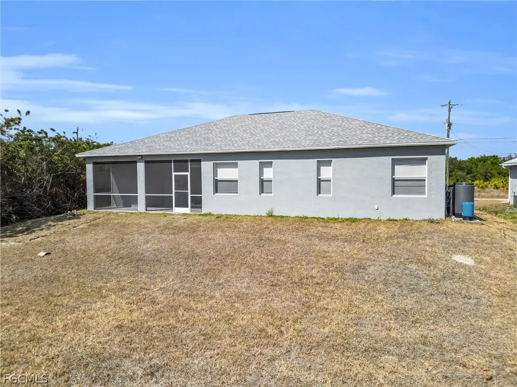 3003 27th Street SW Lehigh Acres FL 33976
